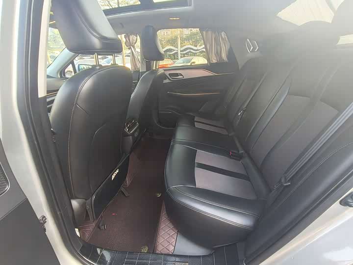 Фото 9 - GAC Aion S