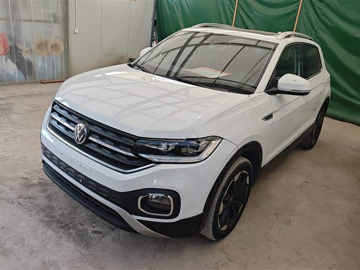 Фото 1 - Volkswagen Tacqua