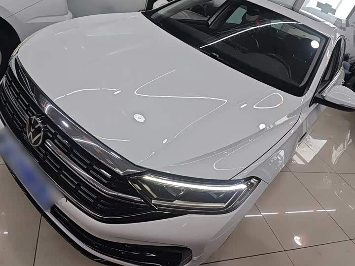 Фото 2 - Volkswagen Sagitar L