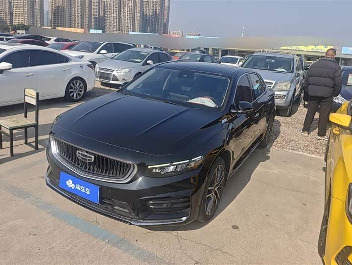 Фото 1 - Geely Preface