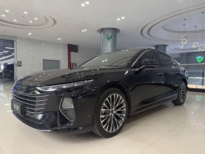 Фото 2 - Bestune B70