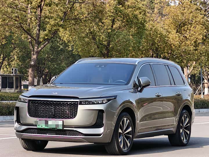 Фото 1 - LiXiang One