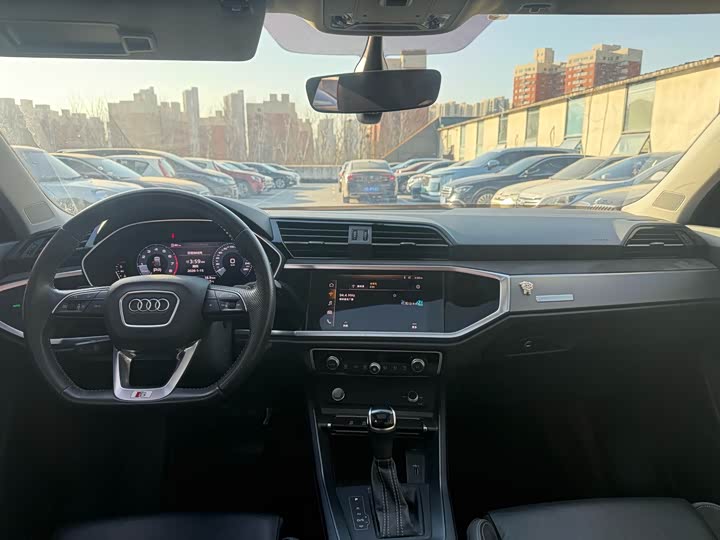 Фото 4 - Audi Q3 Sportback