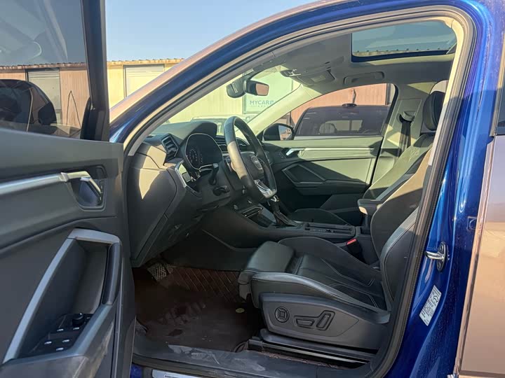 Фото 8 - Audi Q3 Sportback