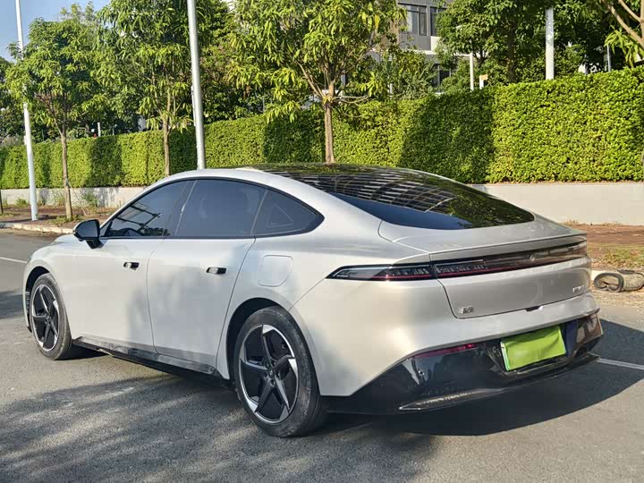 Фото 3 - Dongfeng Yipai eπ 007