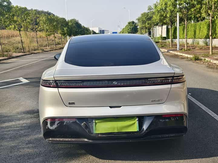 Фото 4 - Dongfeng Yipai eπ 007