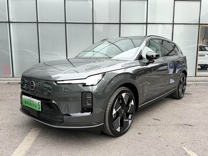 Фото 1 - Volvo XC60