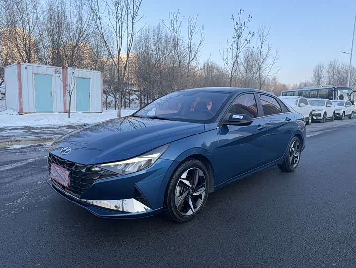 Фото 1 - Hyundai Elantra N line