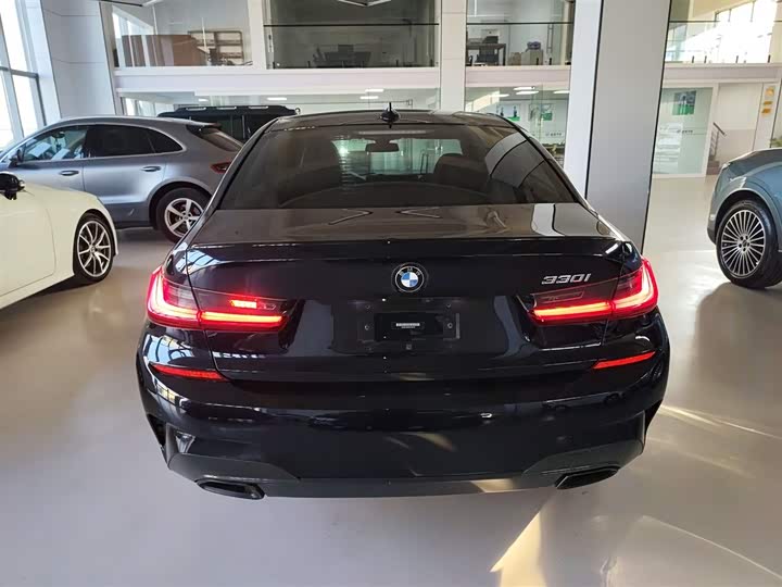 Фото 6 - BMW 3 Series