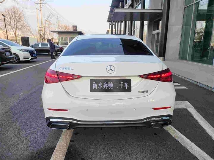 Фото 4 - Mercedes-Benz C-Class