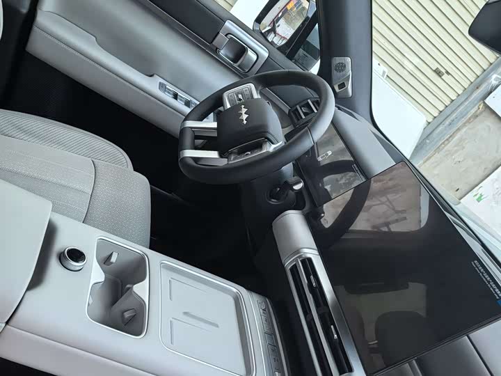 Фото 7 - BYD FangChengBao Titanium 7 (Tai 7)