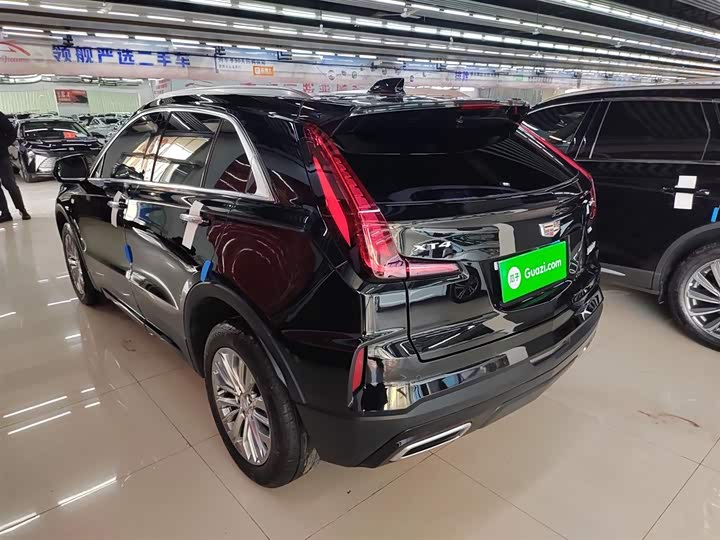 Фото 5 - Cadillac XT4