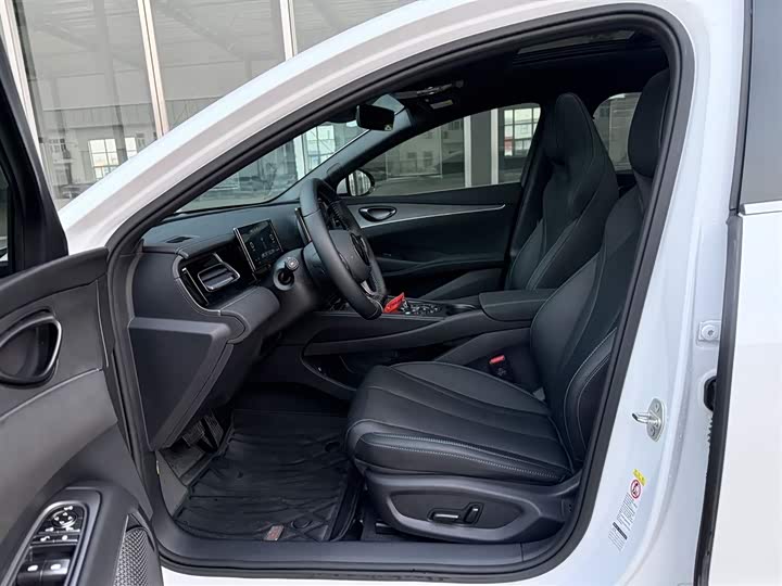 Фото 8 - BYD Seal 06 Hybrid/EV