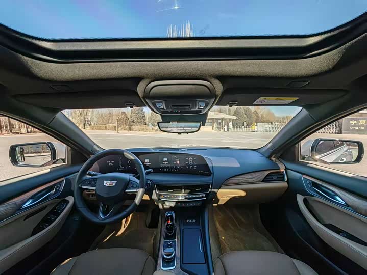 Фото 4 - Cadillac CT5