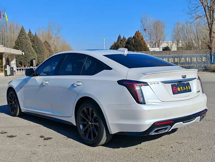 Фото 9 - Cadillac CT5