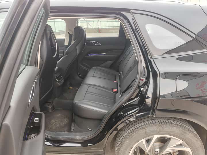 Фото 5 - Hongqi HS3 Hybrid