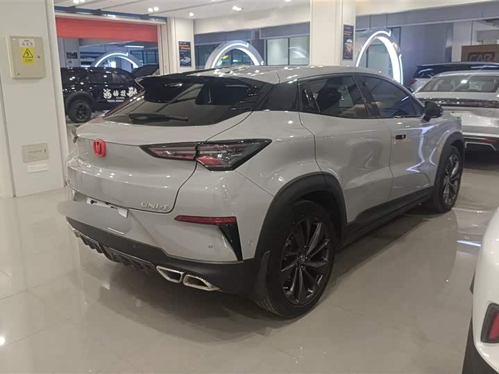 Фото 3 - Changan UNI-T