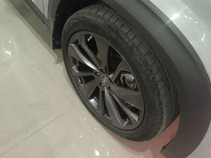 Фото 6 - Changan UNI-T