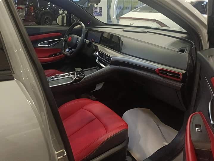 Фото 8 - Changan UNI-T