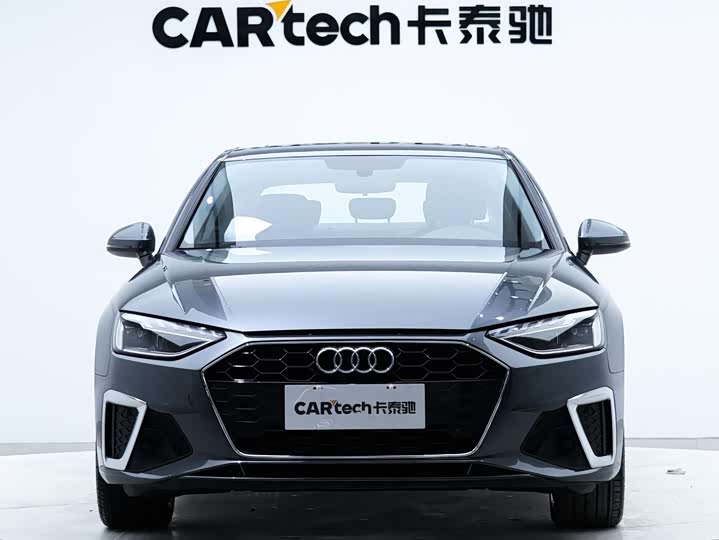 Фото 2 - Audi A4L