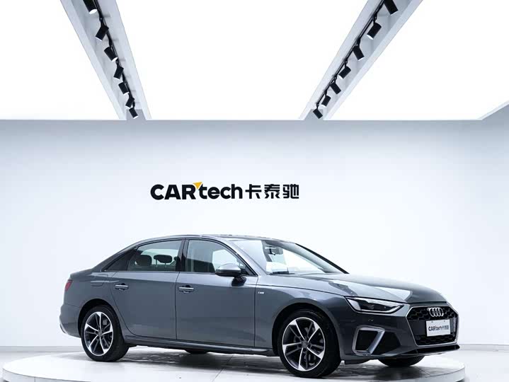 Фото 8 - Audi A4L