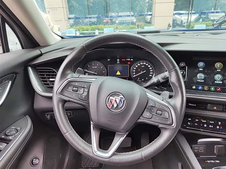 Фото 3 - Buick Envision Plus
