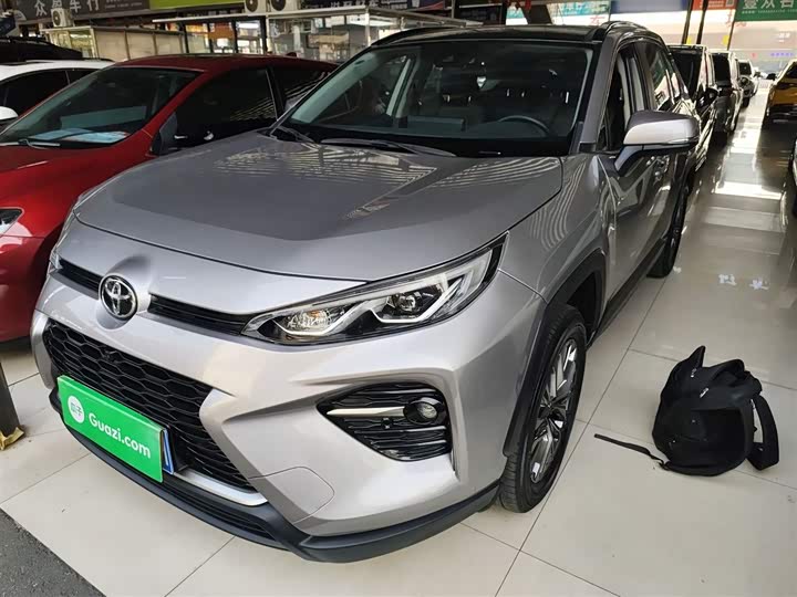 Фото 2 - Toyota Wildlander