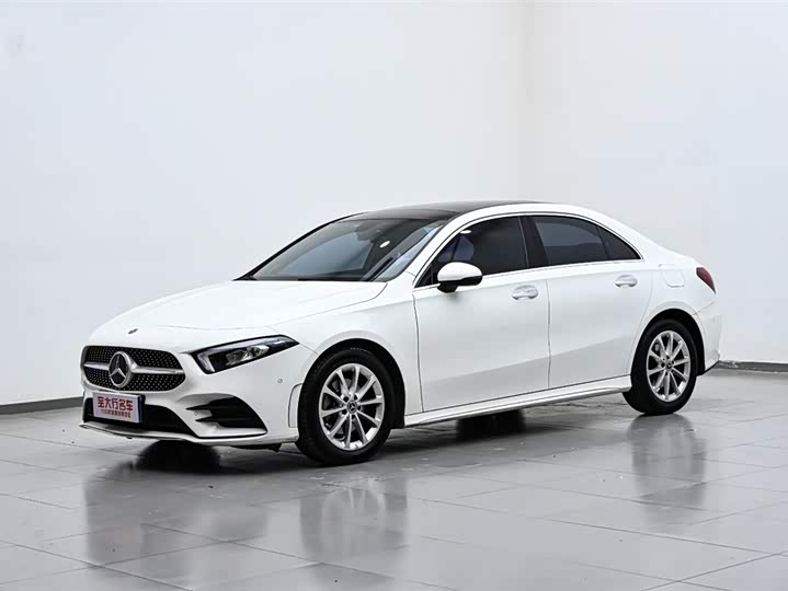 Фото 2 - Mercedes-Benz A-Class