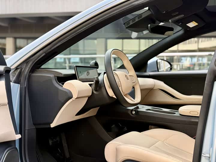 Фото 3 - Nio ET5