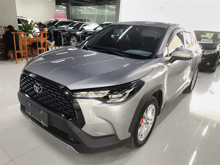 Фото 1 - Toyota Corolla Cross