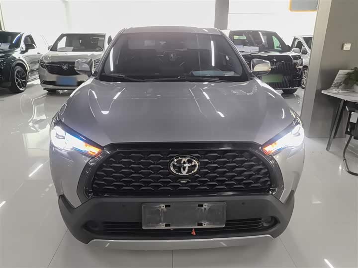 Фото 3 - Toyota Corolla Cross