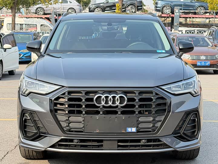 Фото 3 - Audi Q3