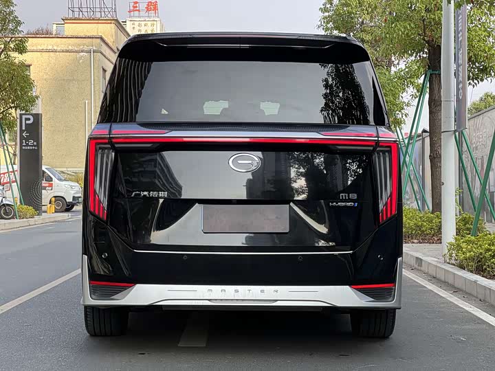 Фото 3 - GAC Trumpchi M8