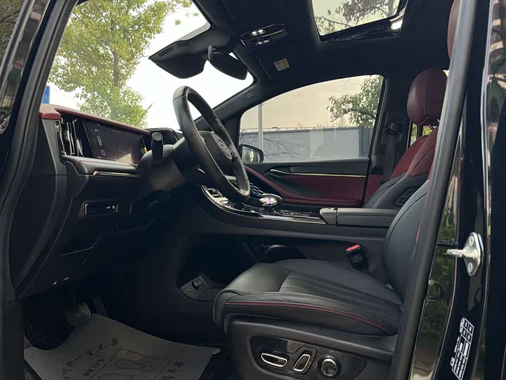 Фото 5 - GAC Trumpchi M8