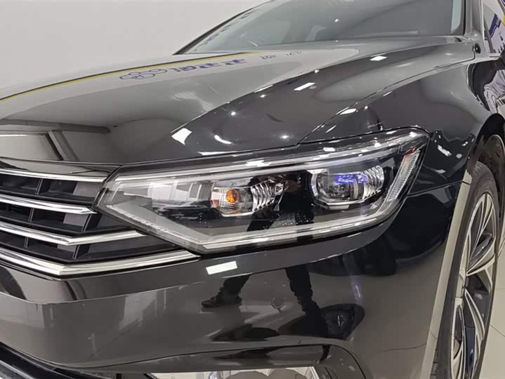 Фото 5 - Volkswagen Magotan