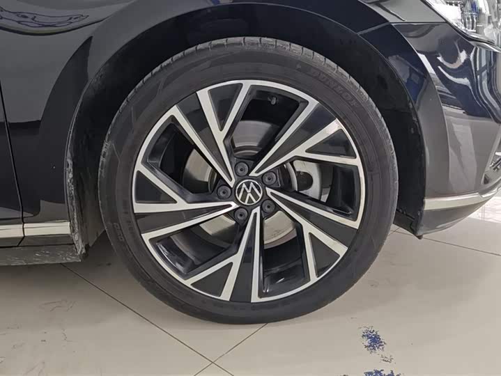 Фото 6 - Volkswagen Magotan