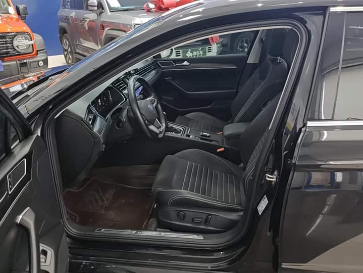 Фото 9 - Volkswagen Magotan