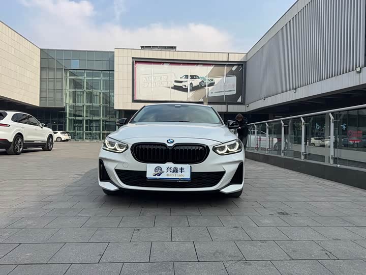 Фото 2 - BMW 1 Series