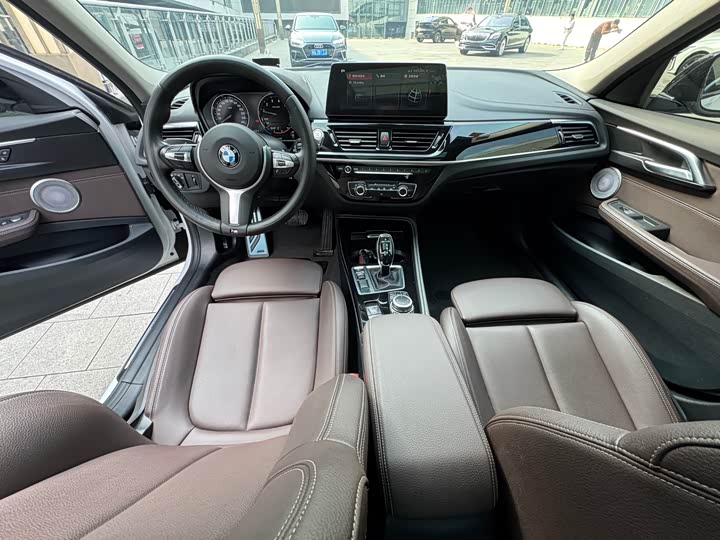 Фото 5 - BMW 1 Series