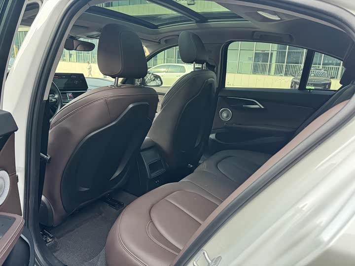 Фото 6 - BMW 1 Series