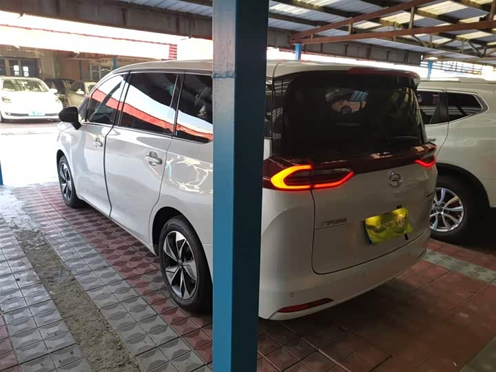 Фото 5 - GAC Trumpchi M6