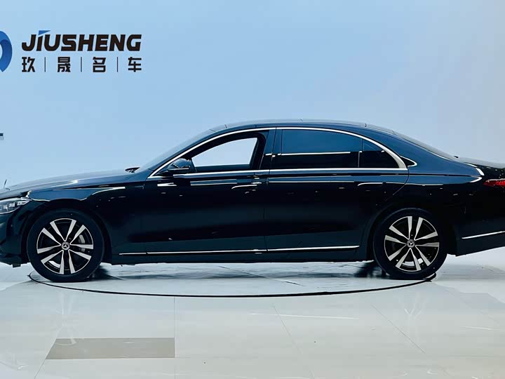 Фото 3 - Mercedes-Benz S-Class