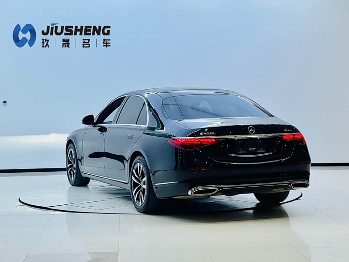 Фото 7 - Mercedes-Benz S-Class