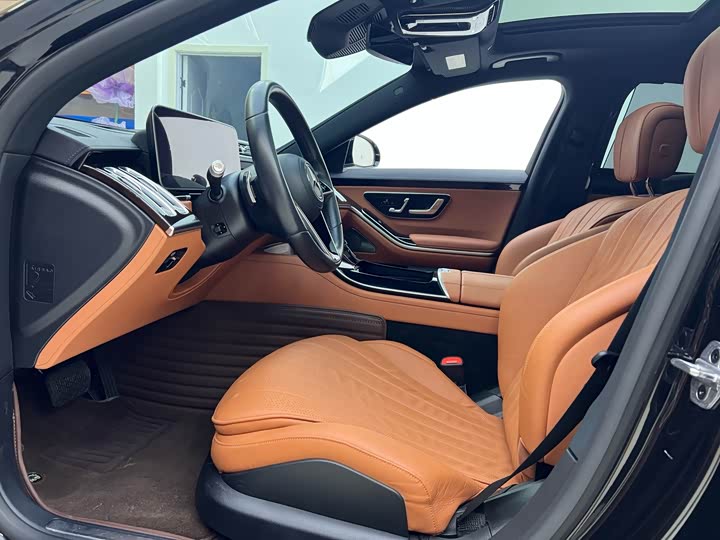 Фото 8 - Mercedes-Benz S-Class