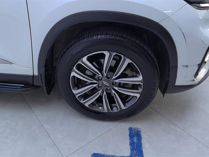 Фото 6 - Chery Tiggo 8