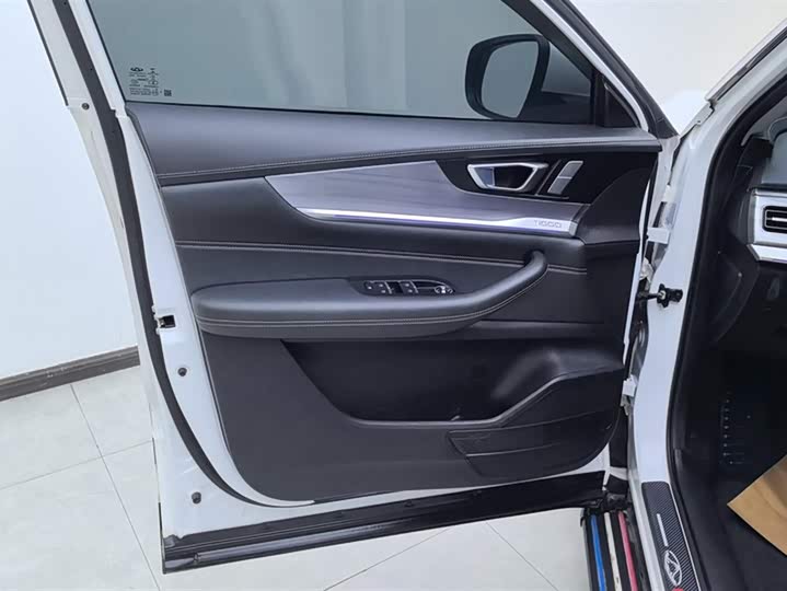 Фото 7 - Chery Tiggo 8