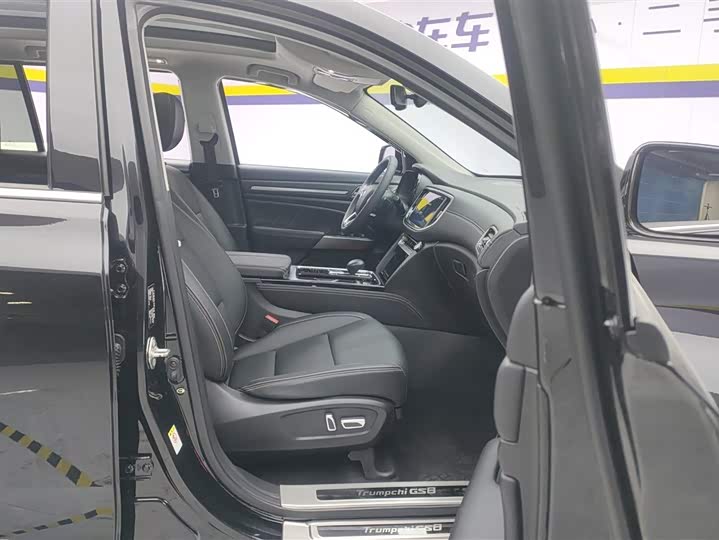 Фото 8 - GAC Trumpchi GS8