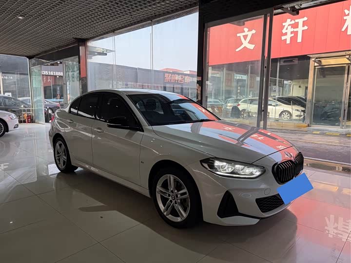 Фото 3 - BMW 1 Series