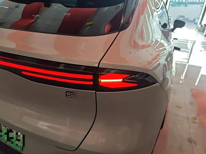 Фото 8 - Changan Deepal S05