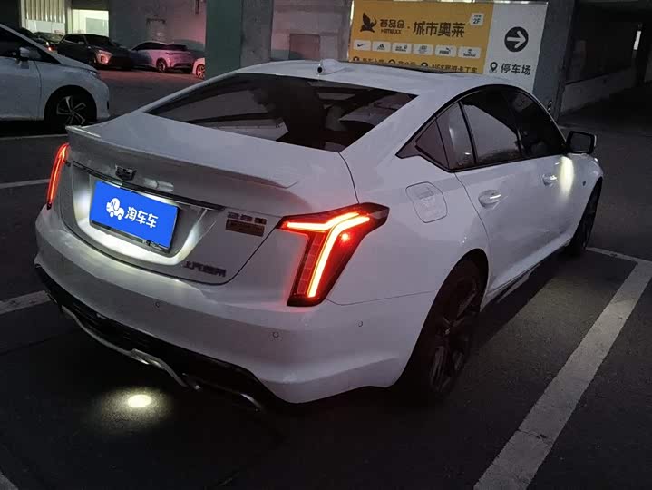 Фото 3 - Cadillac CT5